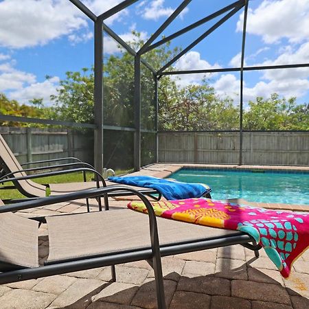 Family Vacation, Heated Pool, Wake Up To Enjoy The Sunrise - Villa Pine Island Cape Coral Exterior foto