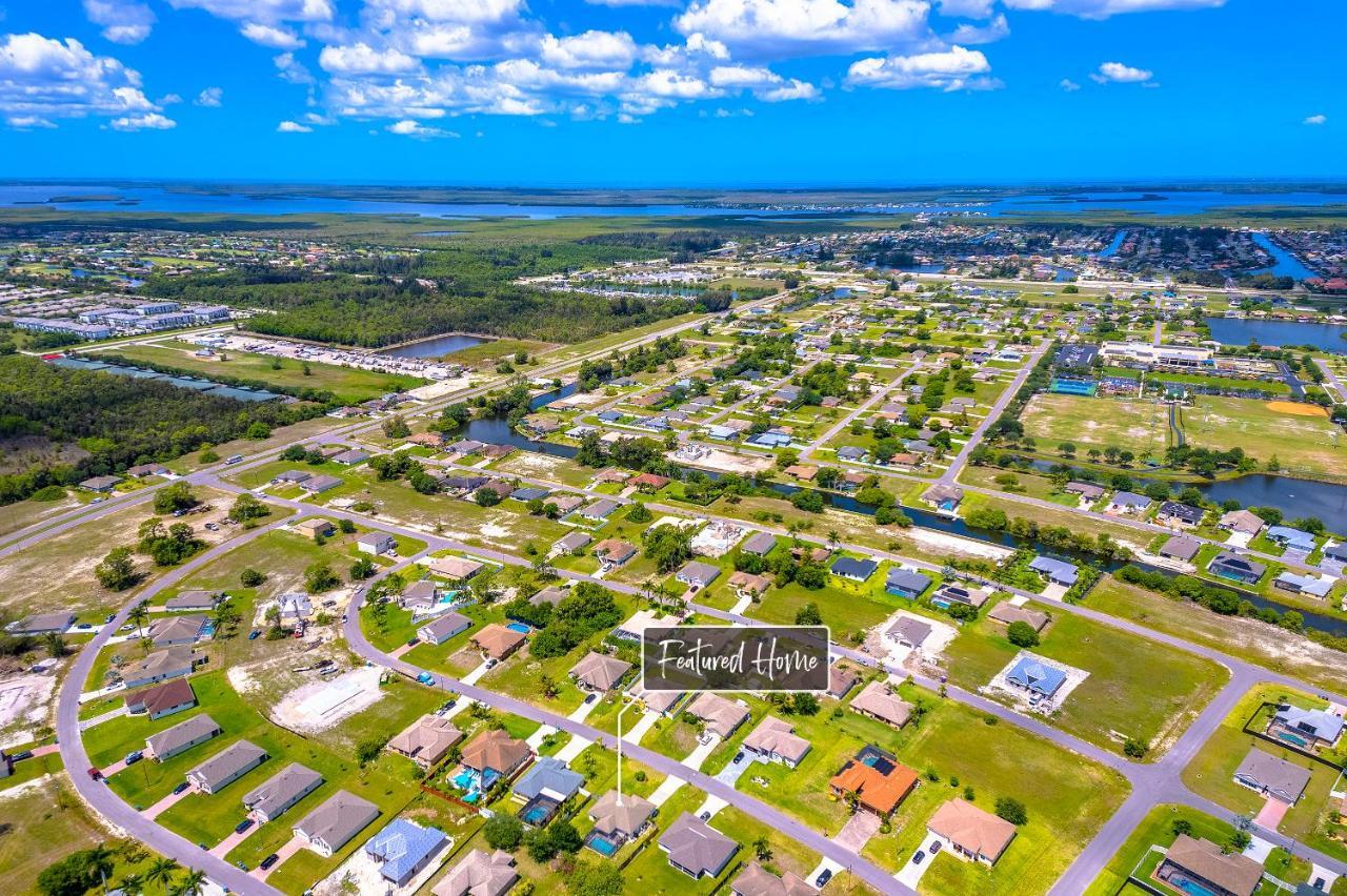 Family Vacation, Heated Pool, Wake Up To Enjoy The Sunrise - Villa Pine Island Cape Coral Exterior foto