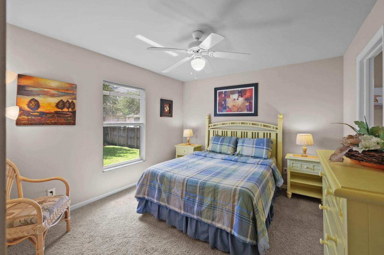 Family Vacation, Heated Pool, Wake Up To Enjoy The Sunrise - Villa Pine Island Cape Coral Exterior foto